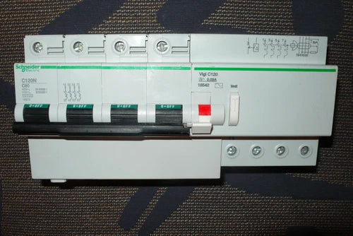 DISJONCTEUR DIFERENTIEL 80A 30mA TIPO AC, COURBE C SCHNEIDER ELECTRIC 80AMPERE