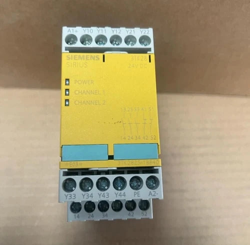 SIEMENS SIRIUS - 3TK2825-18840 - Safety Relay