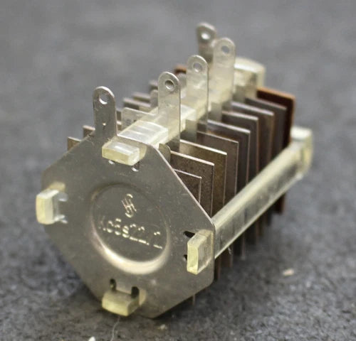 SIEMENS Gleichrichters?ule KC5S22/2 ¨C Tablettens?ulengleichrichter - 1 St¨¹ck