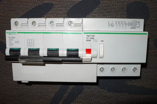 DISJONCTEUR DIFERENTIEL TETRA. 4POLO 100A 30mA CA, SCHNEIDER ELECTRIC 100AMPERE