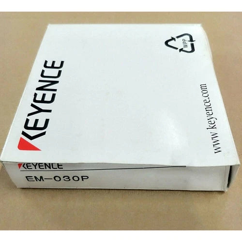 1PC Keyence EM-030P EM030P Proximity Sensor Switch New In Box