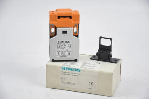 Siemens Safety Position Switch 3SE3240-0XU (3SE3 240-0XU)