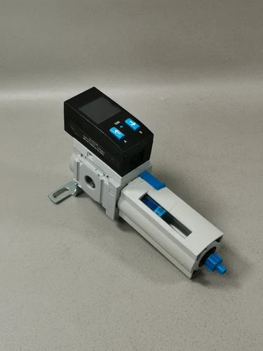Festo SDE1-V1-G2-MSD-L-P1-M8 688546 E413