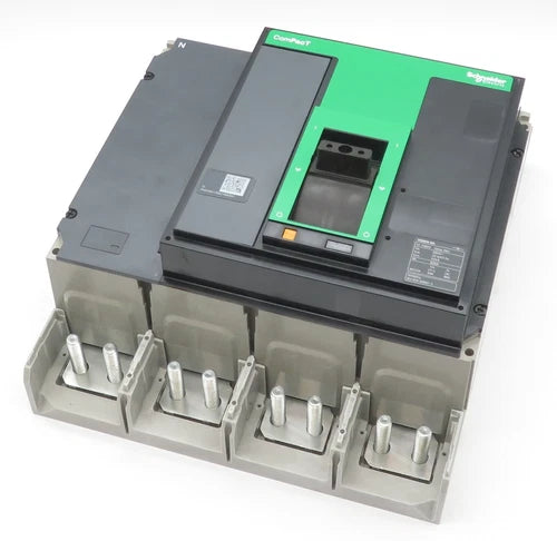 Schneider Electric NS800 NA Load Breaker Switch Disconnector 800A 4-Pin