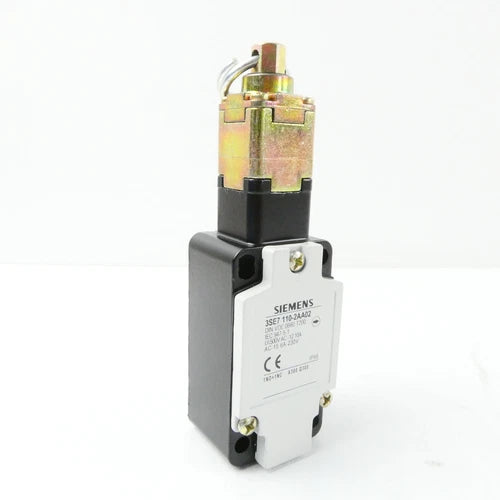 SIEMENS 3SE7110-2AA02 (AC-12 10A AC-15 6A 230V) POSITION SWITCH