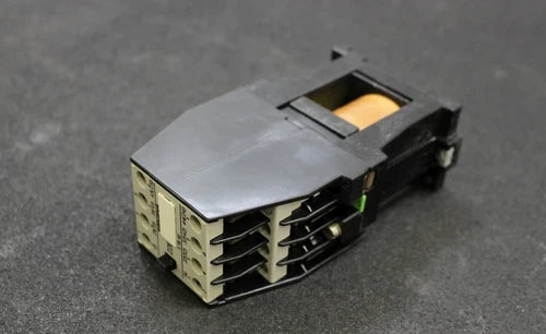 Siemens AC Contactor 3TB4017-0BD4 - 42VDC - 4KW