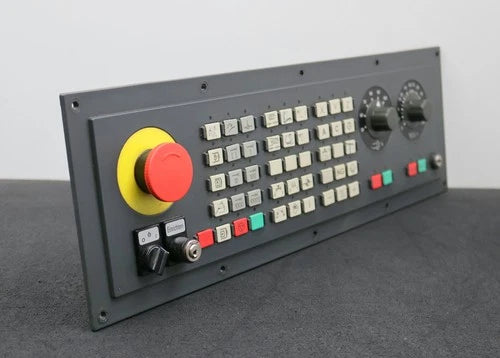 SIEMENS 19'' Maschienensteuertafel M ohne Interf. 6FC5103-0AD03-0AA0 E-Stand A