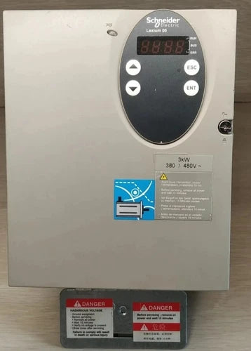 LXM05AD34N4 , SCHNEIDER Lexium 05 lxm05ad34n4 ,  env¨ªo r¨¢pido! FACTURA GARANT?A