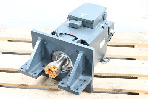 Siemens Simotics Synchronous Servo Motor 1PH8131-2FF02-1BA1 ( 1PH8 131-2FF02-1BA1 )