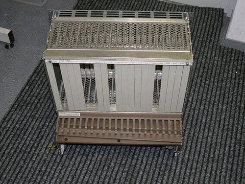 Siemens 6ES5135-3UA31 Simatic S5 Rack Leer 6ES5 135-3UA31 E:01