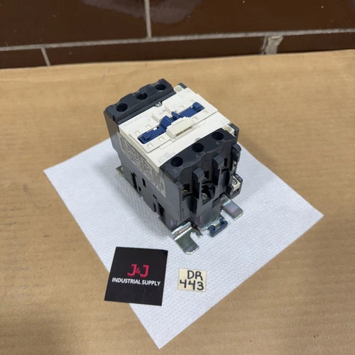 *PRE OWNED* Schneider Electric Telemecanique LC1 D65 Contactor 0444920 0141