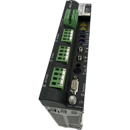 MC-4 ELAU Schneider Electric PacDrive MC-4/11/03/400. USADO TOTALMENTE FUNCIONAL