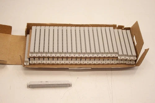 48x HARTING Federleiste Wellenl?tanschluss gerade 2 A Stecker 09037966825 OVP