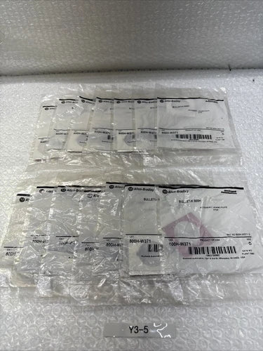 ** NEW ALLEN BRADLEY (QTY OF 14) 800H-W371 SER.D LEGEND PLATE STOP#