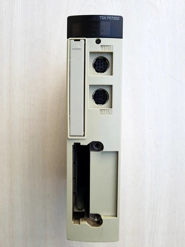 TSX P57202M SCHNEIDER ELECTRIC TSX P57202 PL7 PROCESSOR M