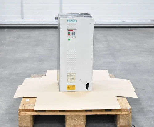 Siemens Frequency Inverter DC 380-460V 47A 6SE7024-7ED20 ( 6SE7 024-7ED20 )