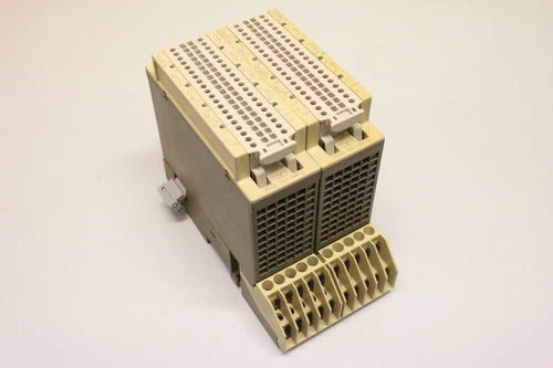 2x  SIEMENS SIMATIC S5 6ES5451-8MR12 E:2 & Adapter Relay OUTPUT 6ES54518MR12