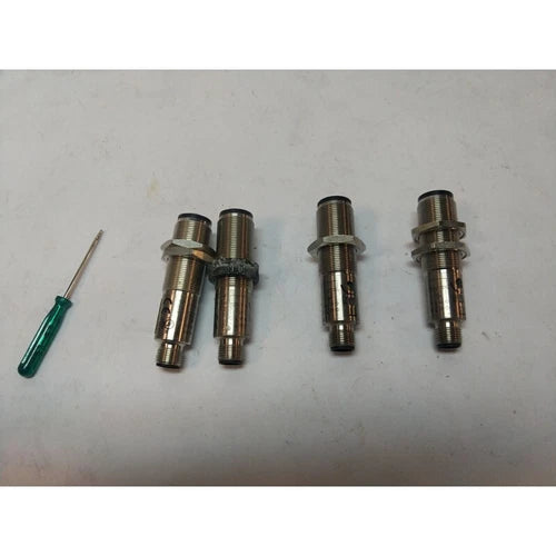 4 光电传感器 PEPPERL + FUCHS VISOLUX 87991 OBT200-18GM60-E4-V1