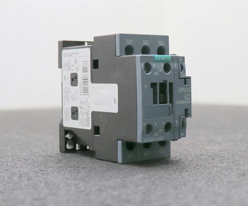 SIEMENS Sch¨¹tz 3RT2025-1AP00 230V 50Hz gebraucht