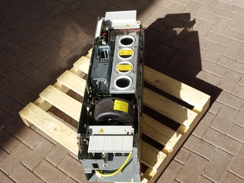 Siemens Wechselrichter Simovert 6SE7031-0TE60-Z ohne Optionskarte