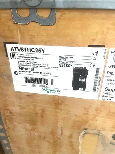 Schneider Electric, ATV61HC25Y, AC speed drive 250kW-250HP 500/690 50/60Hz