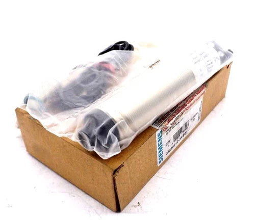 NEW SIEMENS 3RG6012-3AE01 SWITCH 3RG60123AE01