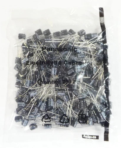 200 x Condensador Panasonic | Condensador eletrolítico | 100°F | 16V | Elko radial