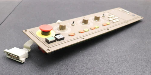 Siemens machine control panel 820T/TE 24VDC 6FC3238-3EF with connection cable 85 cm