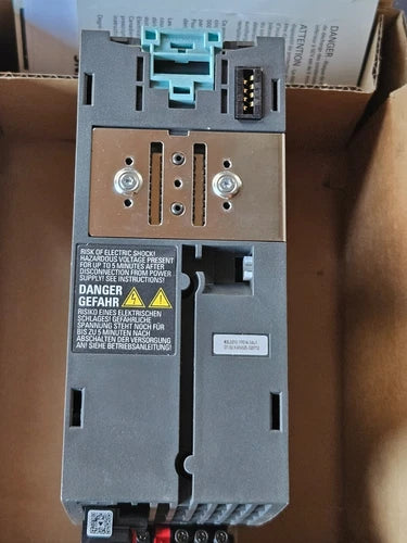 Siemens 6SL3210-1PE14-3AL1 PM240-2 NEW