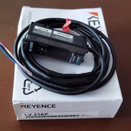 1PC Keyence LV-21AP Laser Sensor LV21AP New
