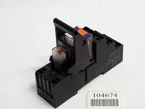 Siemens PT5D5L24 Steckrelais / Unbenutzt