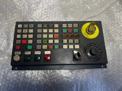 SIEMENS SINUMERIK 840 D MACHINE CONTROL PANEL 6FC5203-0AD10-1AA0