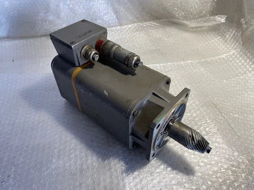 Siemens 3~Permanent Magnet Motor 1FT5062-0AC01-0-Z