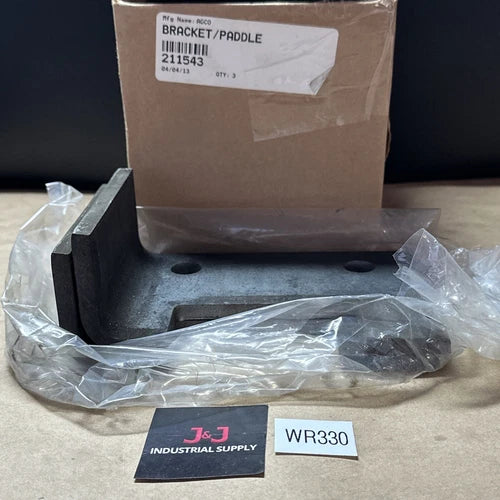 (2) NEW IN BOX- OEM AGCO Bracket/Paddle Kit 211543 Tractor Parts || WARRANTY!