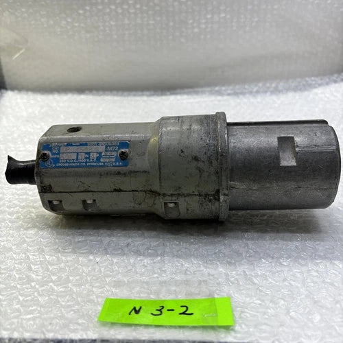 ** Preowned Arkrite APJ6485 -M72 Pin & Sleeve Connector 60A 3W 4P Fast Shipp#