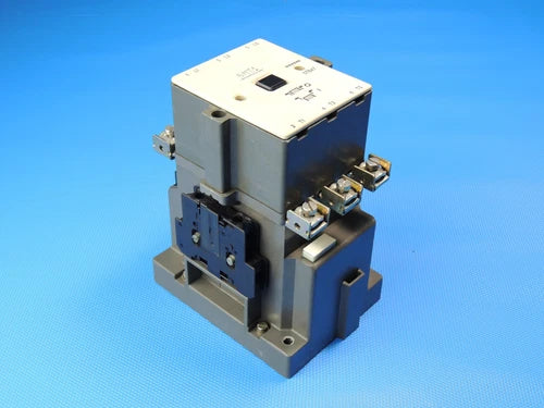 Siemens Contactor/Contactor 3TB47 17-0B 24V Circuit Breaker OB Inc VAT