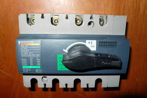 中断器部分 NEUR 100A TETRA 4POLES INS100 SCHNEIDER ELECTRIC，100A