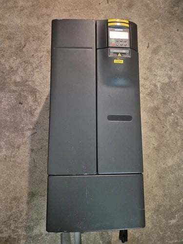 1PC For Siemens 6SE6440-2AD33-7EA1 Used