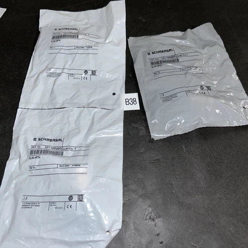 (3) Schmersal 101165995 New In Sealed Factory Packaging Fast Shipping!
