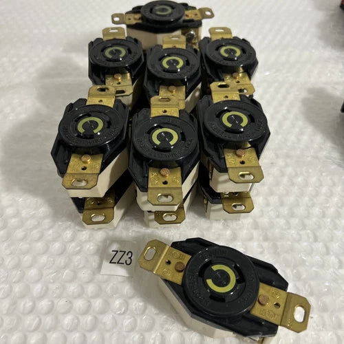 (15) HUBBELL Twist-Lock Receptacle 20A 125VAC 2 Pole 3 Wire Grounding P/N?? NNB