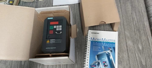 6SE3113-6CA40 INVERSOR MICRO MASTER 750W 230V SIEMENS