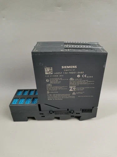 Siemens 2x 6ES7 132-7RD01-0AB0  / 6ES7132-7RD01-0AB0 mit Sockel