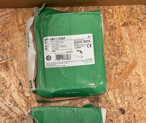Schneider Electric - XPSABV11330P - Preventa XPS Emergency Stop