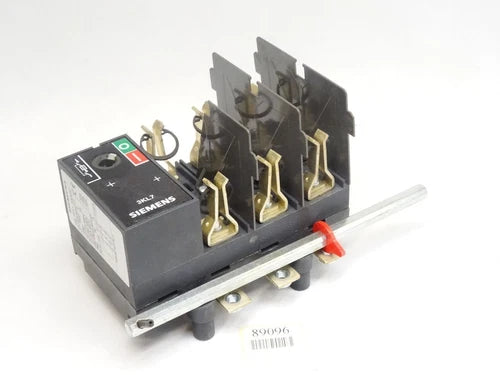 Siemens 3KL7111-3AA00 / SECTION FUS-NH 3x 32A SANS COMM