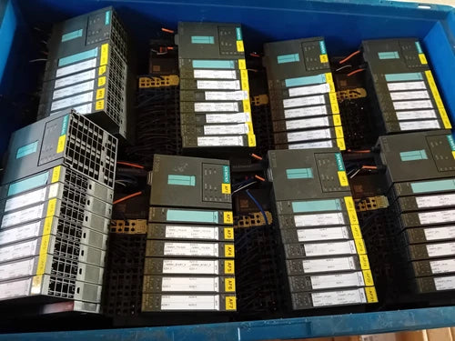 Siemens Set 6ES7 151-3BB23-0AB0 + versch. Module