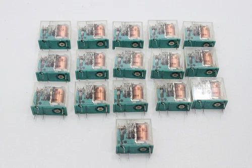 20x FEME MZP-R1 10A 220V AC Relais A0014610