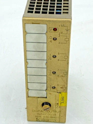 Siemens Simatic 6ES5 440-8MA21 + 6es5 700-8MA11