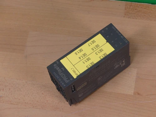 SIEMENS 6ES7 138-4FA05-0AB0