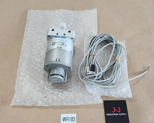 *BRAND NEW* SMC CDRBU2WU40-270S-T79L-61 Free Mount Rotary Actuator + Warranty!