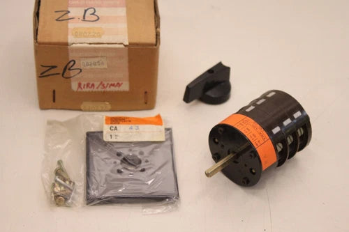 0802.26 220V 4,1kW 500V 10,5kW 25A Nockenschalter Drehschalter 080226 OVP